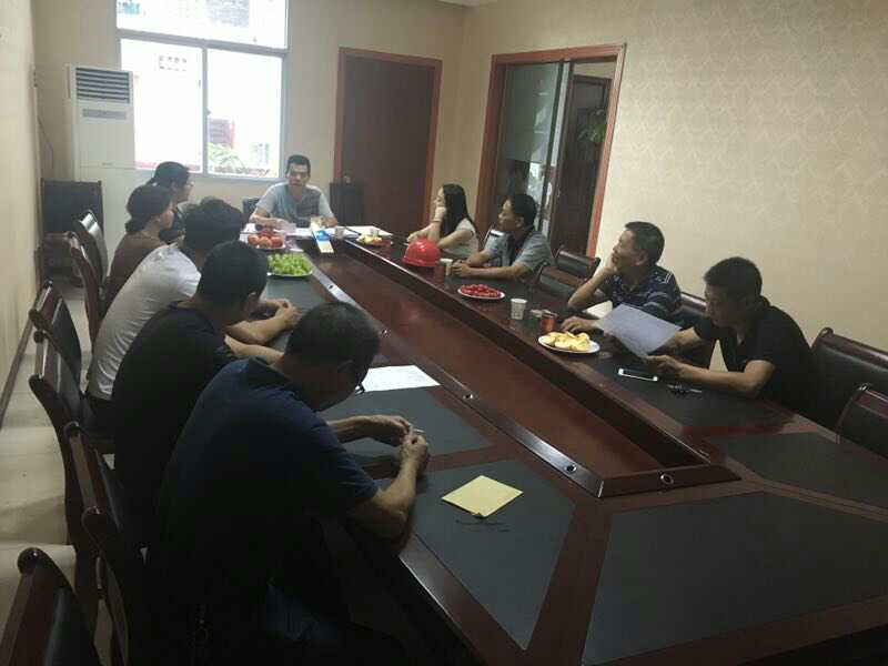 2017年7月1日黨員會(huì)議《會(huì)議主題：一、學(xué)習(xí)廖俊波找差距、抓落實(shí)主題組織生活會(huì)。二、學(xué)習(xí)袁毅同志在學(xué)習(xí)廖俊波同志先進(jìn)事跡座談會(huì)上的講話。三、劉云山在福建調(diào)研時(shí)強(qiáng)調(diào)學(xué)習(xí)弘揚(yáng)廖俊波同志崇高精神在為民實(shí)干中發(fā)揮先鋒模范作用的文章?！? onmousewheel=