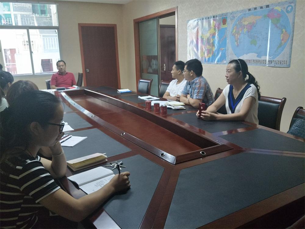 福建易順建筑工程有限公司2017年第一屆：“金秋助學(xué)，學(xué)子圓夢(mèng)，誠(chéng)信你我，感恩社會(huì)”