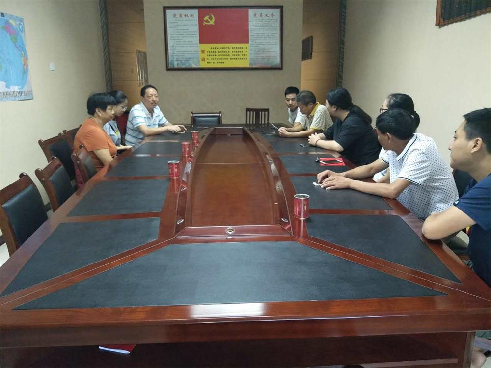 福建易順建筑工程有限公司2017年第一屆：“金秋助學(xué)，學(xué)子圓夢，誠信你我，感恩社會”