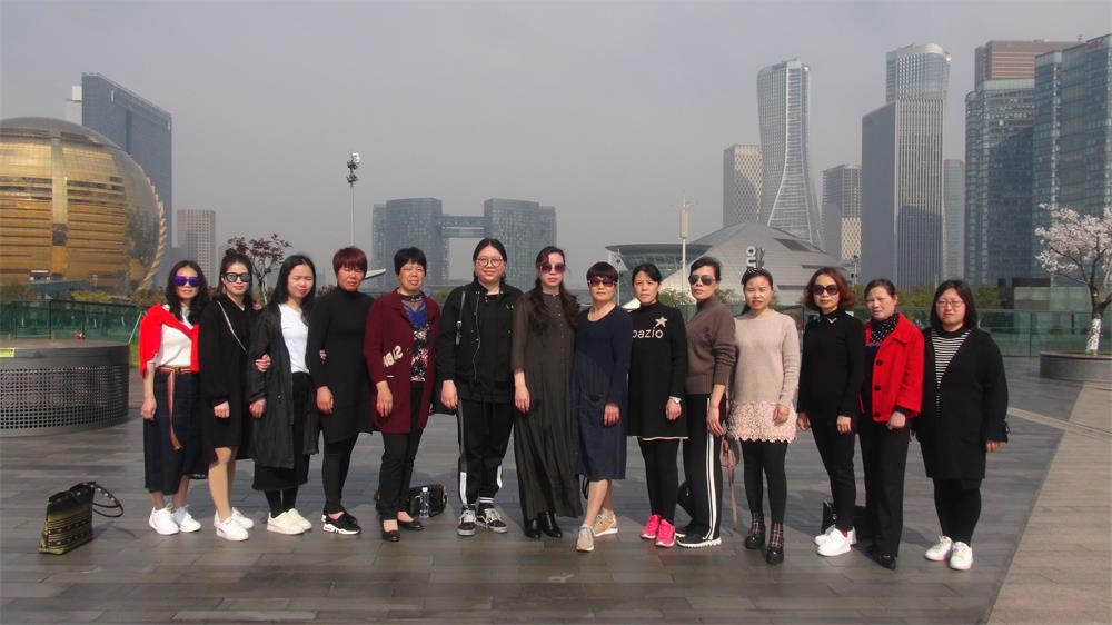 三·八婦女節(jié)公司組織杭州、烏鎮(zhèn)三日游