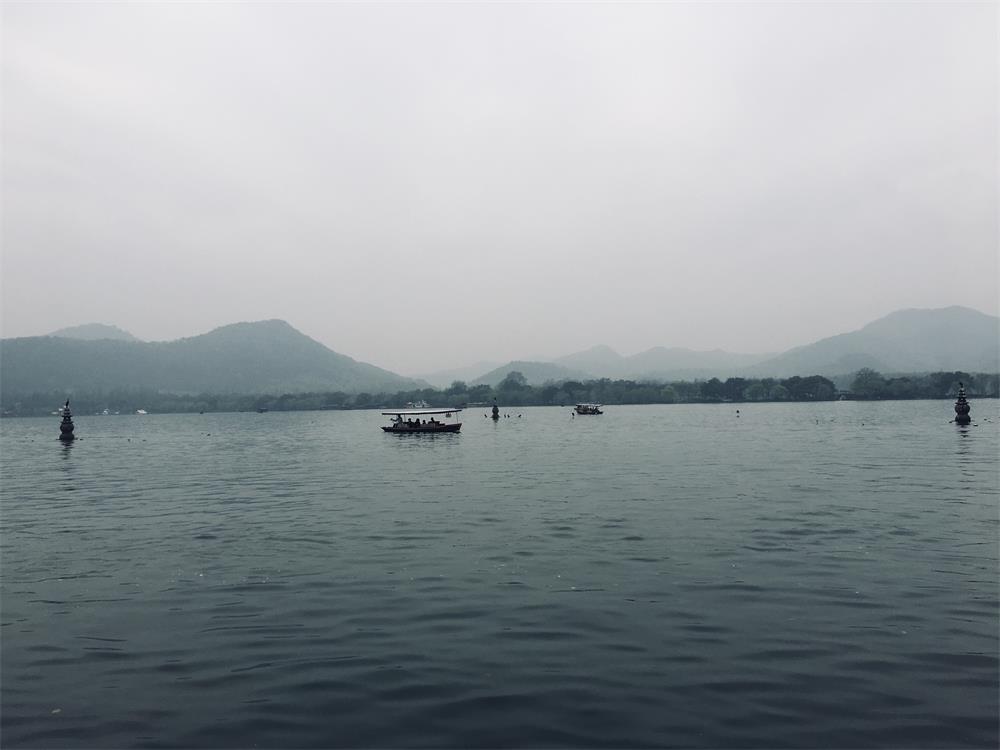 三·八婦女節(jié)公司組織杭州、烏鎮(zhèn)三日游