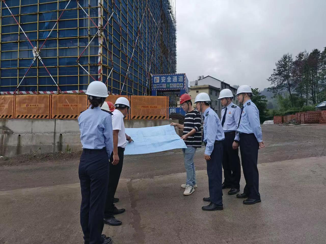 松溪縣稅務(wù)局嵌入“項(xiàng)目管家”服務(wù),為易順建工集團(tuán)重點(diǎn)項(xiàng)目提供稅收服務(wù)