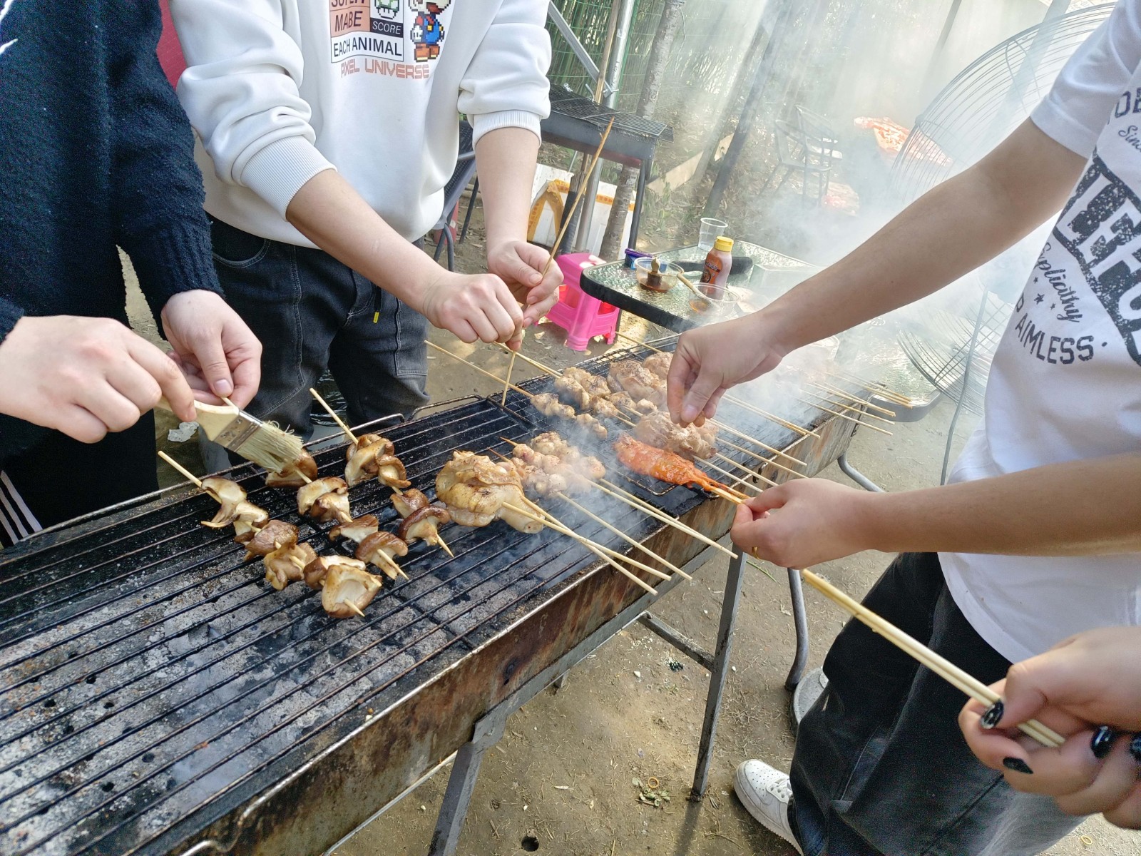 “攜手奮進(jìn)新征程，巾幗建工新時代”易順建工集團(tuán)舉行三八婦女節(jié)慶祝大會