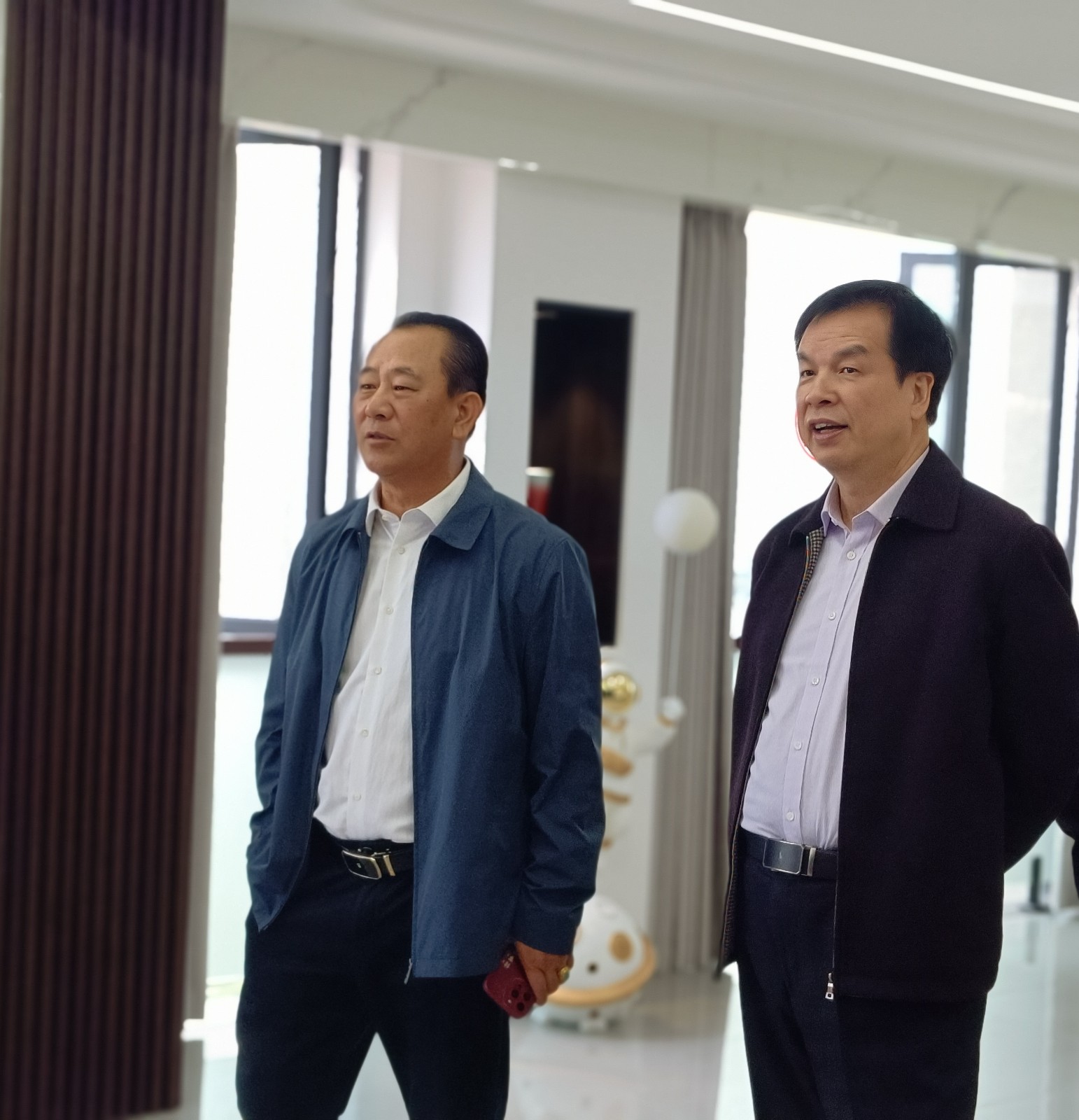 南平市企聯(lián)梁廉榮會(huì)長一行走訪易順建工集團(tuán)有限公司