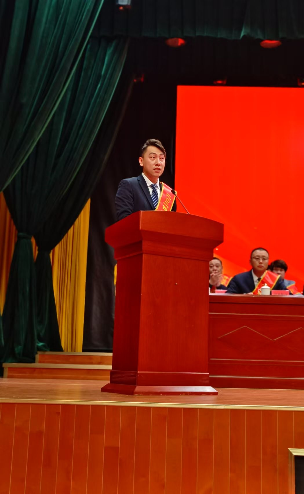 喜報!易順建工集團(tuán)榮獲“松溪縣2024年度納稅貢獻(xiàn)企業(yè)”稱號